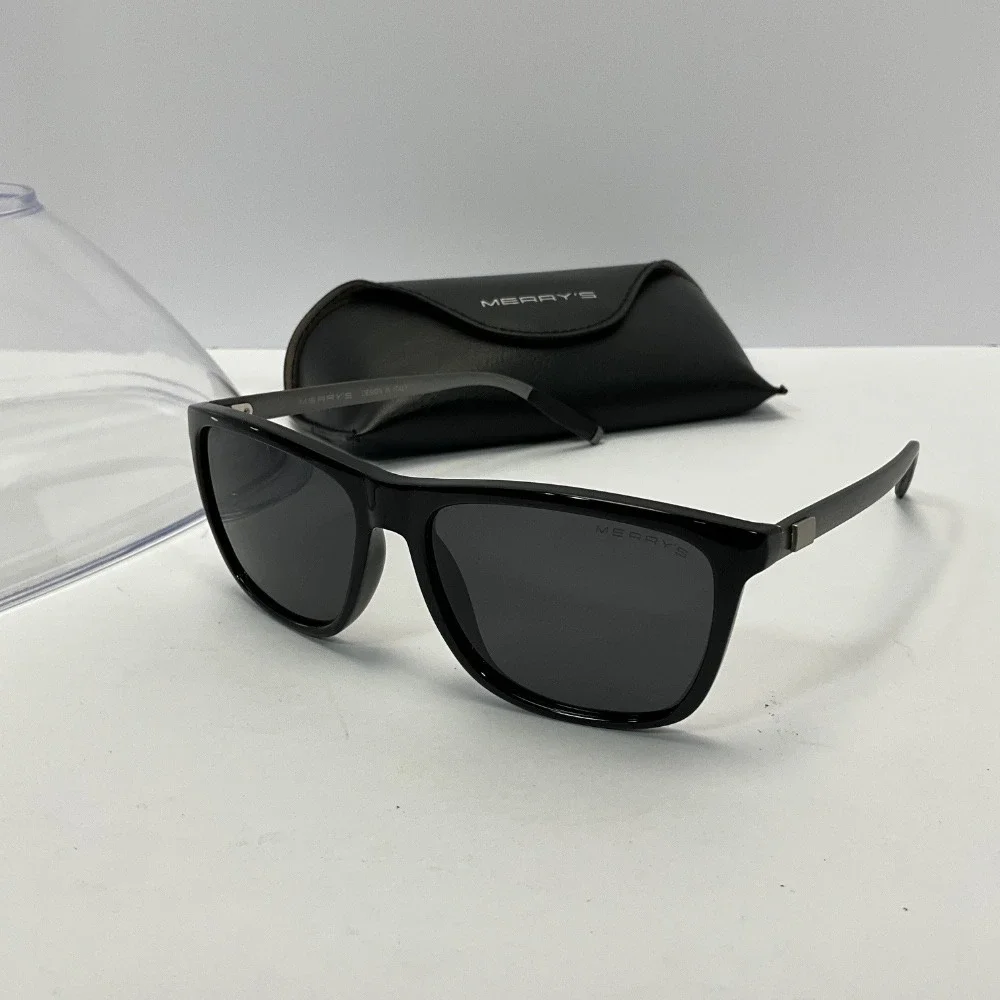 Merry's S8286 Sunglasses Classic Rectangular Frame Designer Shades Women